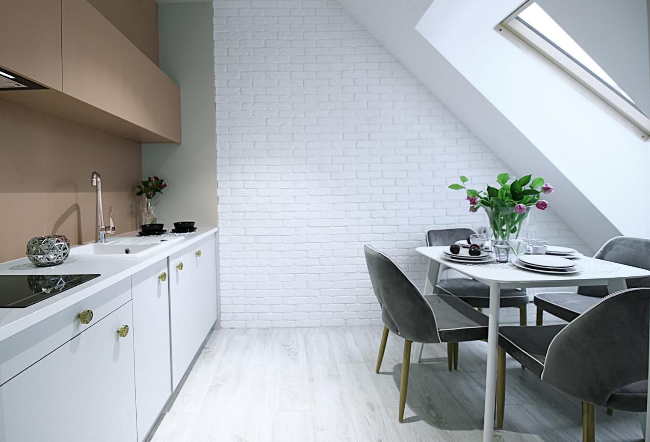 Absyntapart - Bulwar Staromiejski Wroclaw Dış mekan fotoğraf